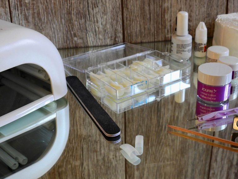 Smiju li psi jesti muškatni oraščić? Je li muškatni oraščić siguran za pse?