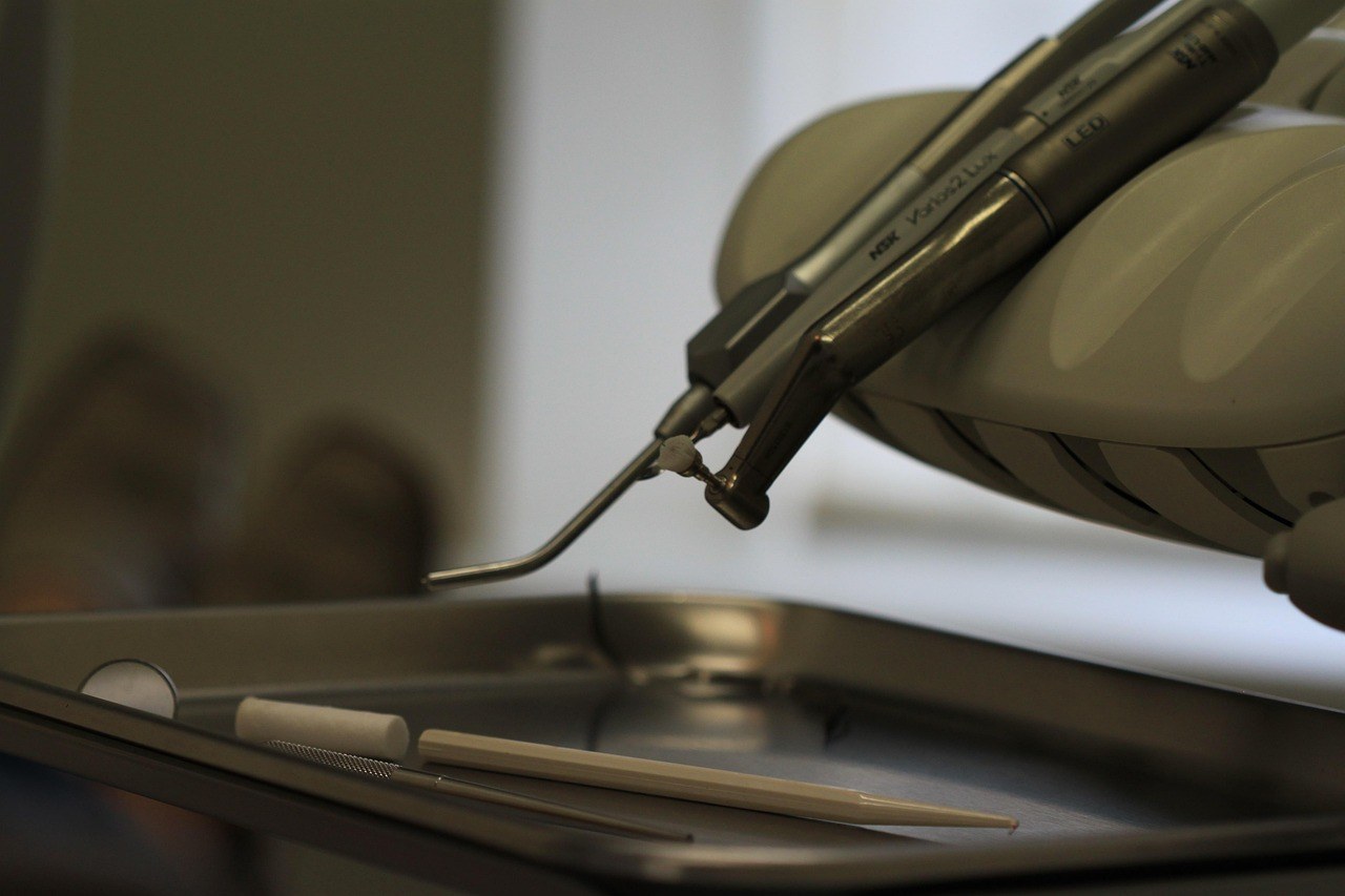 Trovanje čokoladom kod pasa: simptomi, uzroci i liječenje